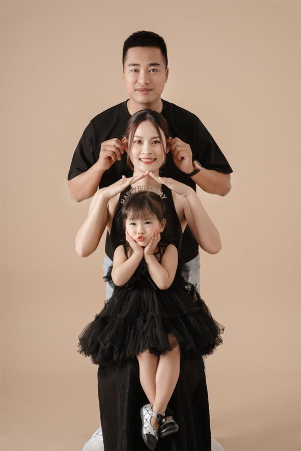Ảnh nền gia đình dễ thương